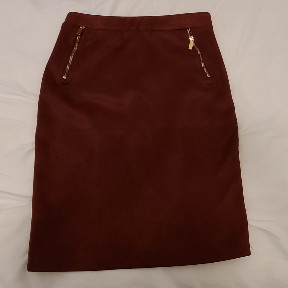 Burgundy straight skirt